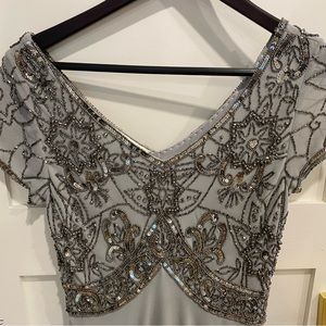 J Kara Womens Petite Cap Sleeve V-Neck Beaded Top Gown (size 6)